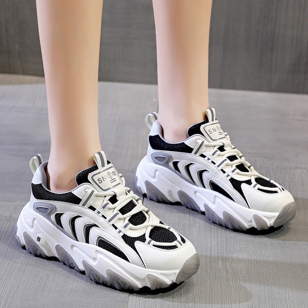 Women's Round Toe Sports Casual Shoes Breathable Thick Bottom Climax Shoes