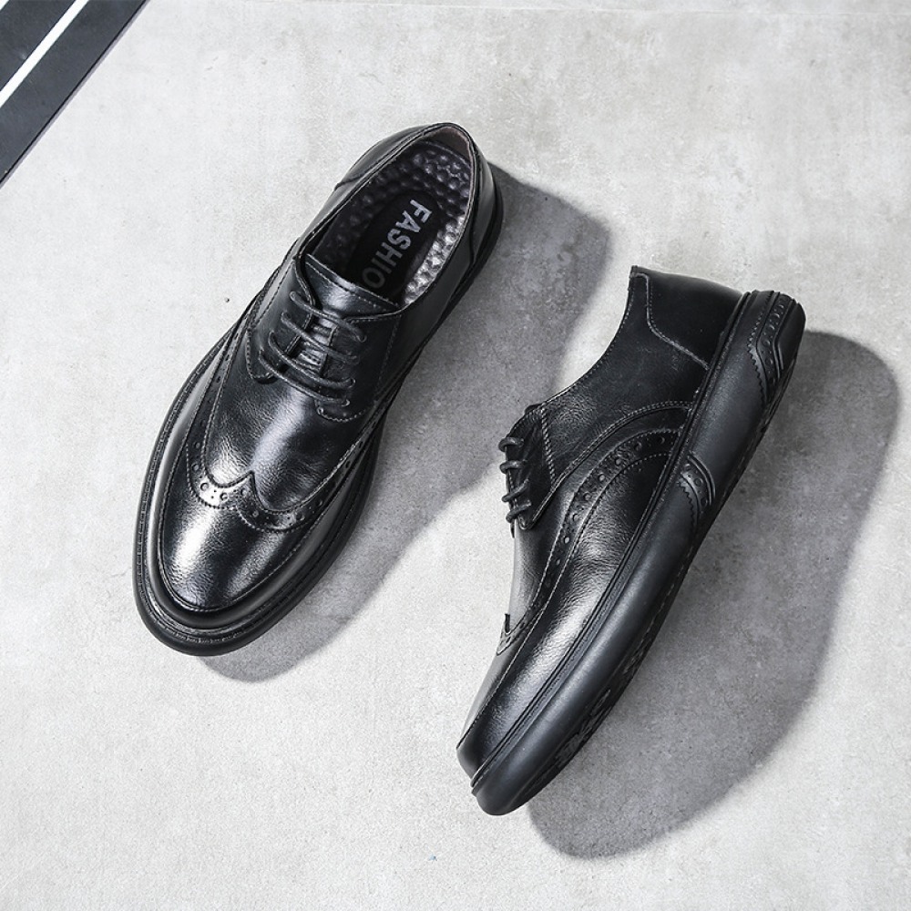 New Men's Casual Leather Shoe Round Toe Lace-Up Breathable Trend Shoes